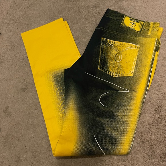 Moschino yellow & black pants - Picture 3 of 3